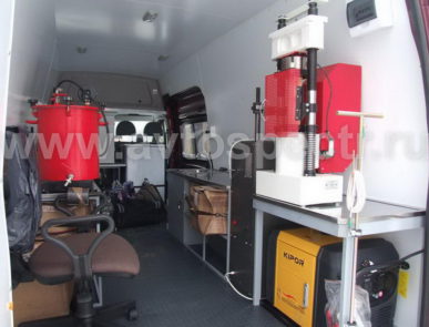 Передвижная дорожная лаборатория Ford Transit