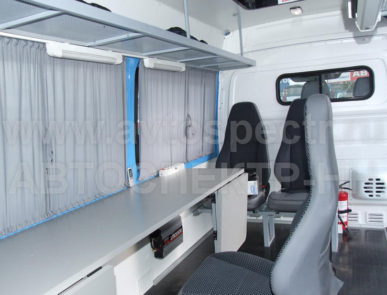 Передвижной кабинет по охране труда Volkswagen Crafter