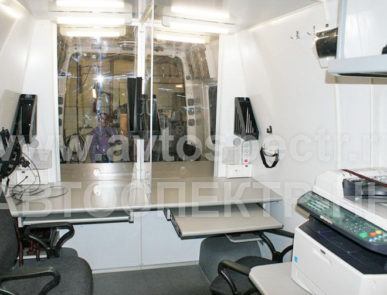 Мобильный офис Volkswagen Crafter