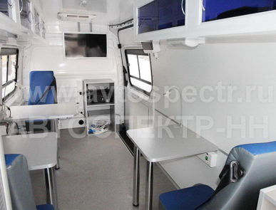 Мобильный офис Volkswagen Crafter короткой базы