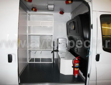 Автомобиль для перевозки опасных грузов 7 класса Форд