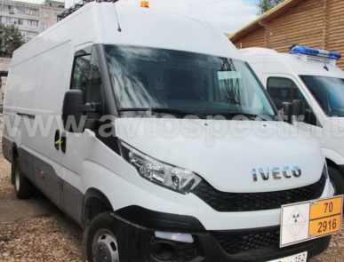 Автомобиль для перевозки опасных грузов 7 класса Ивеко