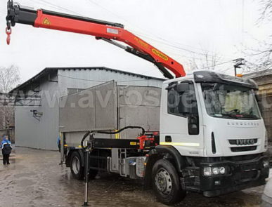 Автомобиль для перевозки опасных грузов среднего класса IVECO