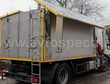 Автомобиль для перевозки опасных грузов среднего класса IVECO