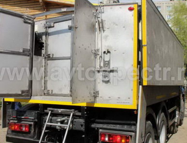 Автомобиль для перевозки опасных грузов тяжелого класса КАМАЗ