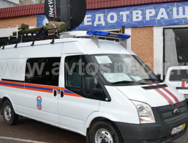 Штабной автомобиль на базе Ford