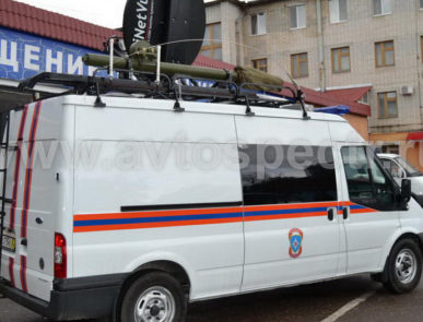 Штабной автомобиль на базе Ford