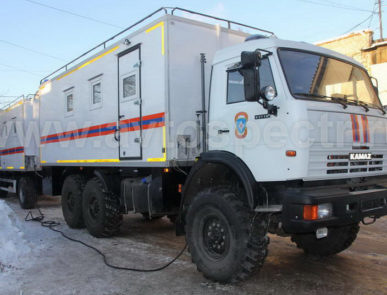 Командно штабная машина на базе КАМАЗ с прицепом