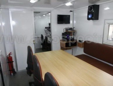 Командно штабная машина на базе КАМАЗ с прицепом