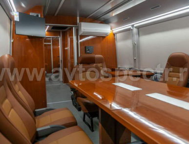 Штабной автомобиль на базе автобуса MAN