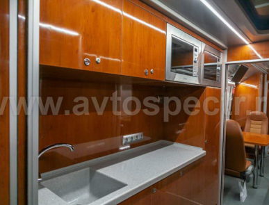 Штабной автомобиль на базе автобуса MAN