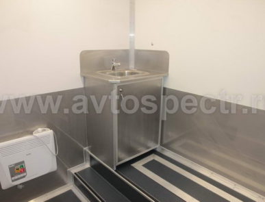 Мобильный санитарно-туалетный комплекс на базе прицепа НЕФАЗ