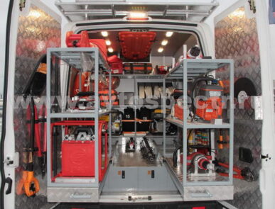 Аварийно-спасательные автомобили на базе шасси JUNFENG