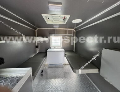 Аварийно-спасательный автомобиль на базе шасси САДКО